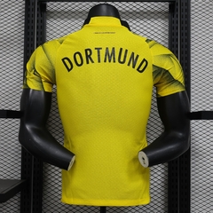 camisa-da-borussia-dortmund-puma-2023-2024-2025-24-25-third-3-terceira-iii-amarela-champions-patrocinios-patrocinadores-uniforme-nova-lancamento-novo-profissional-jogador-jogadores-colada-masculina-futebol-masculino-masculina-confortavel-frete-grátis