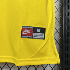 brasil-nike-retro-1998-home-titular-1-casa-amarelo-amarela-verde-copa-do-mundo-patrocinios-patrocinadores-patches-patch-torcedor-torcedores-futebol-masculino-masculina-frete-gratis-envio-campeonato-internacional-selecao-selecoes-tecnologia-elastano-polies