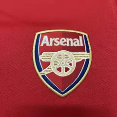 camisa-titular-do-arsenal-nike-retrô-2008-2009-home-1-casa-principal-primeira-vermelha-branca-bergkamp-alternativa-vermelho-branco-patrociníos-patrocinadores-uniforme-antiga-contemporânea-reliquía-velha-rara-colecionadores-profissional-torcedor-torcedores