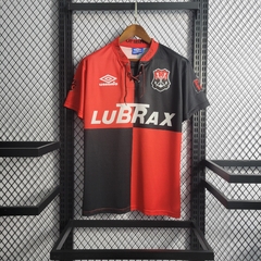 flamengo-umbro-1994-home-titular-1-casa-preto-preta-vermelho-vermelha-patrocinios-patrocinadores-patches-patch-torcedor-torcedores-futebol-masculino-masculina-regata-campeonato-uniformes-uniforme-personalizacao-personalizada-autenticas-autentica-regatas-m
