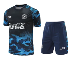 conjunto-de-treino-do-napoli-ea7-emporio-armani-2024-2025-24-25-azul-escuro-preto-camisa-camiseta-regata-quente-short-bermuda-calção-fresco-academia-treino-treinar-treinamento-malhar-novo-nova-lançamento-temporada-profissional-original-oficial