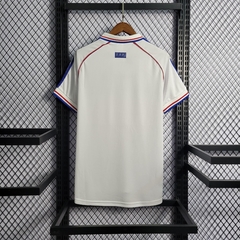 franca-adidas-retro-1998-away-reserva-2-fora-branca-branco-azul-vermelho-copa-do-mundo-patrocinios-patrocinadores-patches-patch-torcedor-torcedores-futebol-masculino-masculina-frete-gratis-envio-campeonato-internacional-selecao-selecoes-tecnologia-elastan