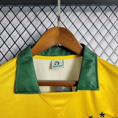 brasil-topper-retro-1988-1990-home-titular-1-casa-amarelo-amarela-verde-copa-do-mundo-patrocinios-patrocinadores-patches-patch-torcedor-torcedores-futebol-masculino-masculina-frete-gratis-envio-campeonato-internacional-selecao-selecoes-tecnologia-elastano