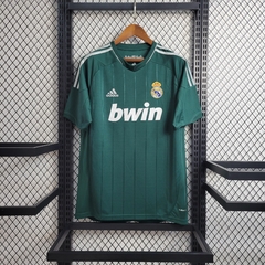 real-madrid-adidas-retro-2012-2013-third-terceiro-terceira-3-verde-escuro-liga-dos-campeoes-champions-league-patrocinios-patrocinadores-patches-patch-torcedor-torcedores-futebol-masculino-masculina-frete-gratis-envio-campeonato-internacional-europa-europe