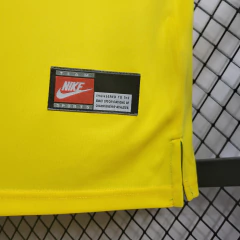 brasil-nike-retro-1997-home-titular-1-casa-amarelo-amarela-verde-copa-do-mundo-patrocinios-patrocinadores-patches-patch-torcedor-torcedores-futebol-masculino-masculina-frete-gratis-envio-campeonato-internacional-selecao-selecoes-tecnologia-elastano-polies