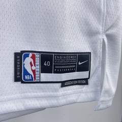 boston-celtics-nike-2023-2020-2024-irving-walker-smart-tatum-brown-verde-claro-branca-branco-conferencia-leste-oeste-associon-edition-swingman-masculina-masculino-regata-regatas-basquete-time-nba-uniforme-camisa-camiseta-blusa-roupas-roupa-jersey-jerseys-