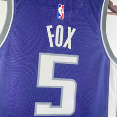 regata-do-sacramento-kings-nike-2022-2023-2020-2018-2019-2021-2024-huerter-queta-sabonis-barnes-fox-monk-williams-azul-com-cinza-conferencia-leste-oeste-icon-edition-swingman-masculina-masculino-regata-regatas-basquete-time-nba-uniforme-camisa-camiseta-bl