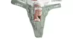 Tanga de Encaje Verde con Inscripción LOVE en internet