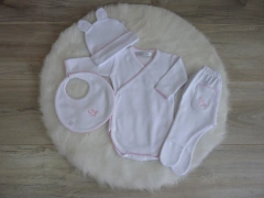 Mini ajuar Corazón rosa