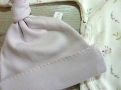Ajuar básico estampado ramitas lila - tienda online