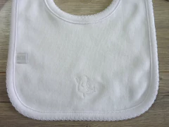 Pack Babero + babita Corazón - Bichi