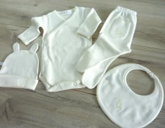 Mini ajuar Corazón crudo