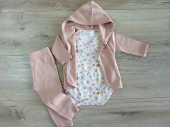 Ajuar Puro Amor "flores del campo" pomelo - Bichi