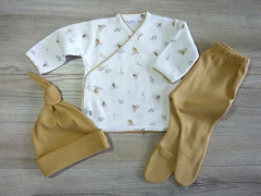 Ajuar básico estampado abejitas mostaza - Bichi