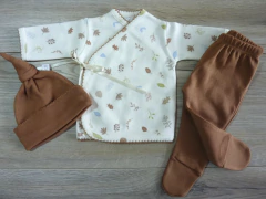 Ajuar básico prematuro estampado hojitas chocolate en internet