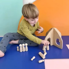 CASITA ENCASTRABLE CON FAMILIA en internet