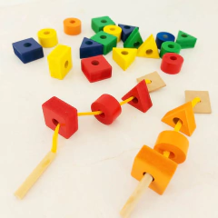 FIGURAS GEOMÉTRICAS para enhebrar (30 UNIDADES) - Tienda de Cositas