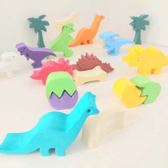 DINOS DE GOMA EVA en internet