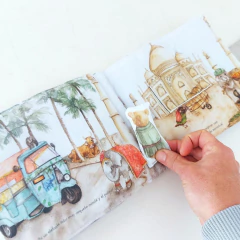 Imagen de LIBRO SENSORIAL NINA VIAJA EN GLOBO