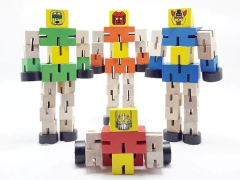 Robot Transformer de Madera Articulado