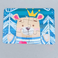 ROMPECABEZAS CON CARTUCHERA OSO CORONA en internet