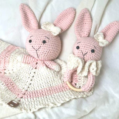 COMBO TRAPITO DE APEGO Y SONAJERO - Tienda de Cositas