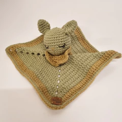 TRAPITO DE APEGO TEJIDO (CONEJO) en internet