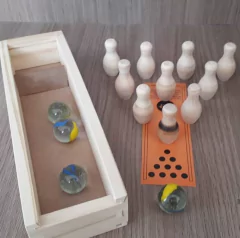 Mini Bowling