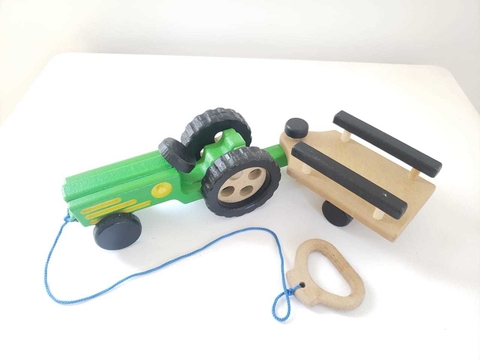 TRACTOR CON TRAILER DE ARRASTRE