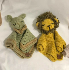 TRAPITO DE APEGO TEJIDO (LEON) en internet