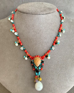 Colar Lúdico Cosmopolita