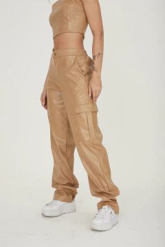 Calça Florence Couro Eco - Bege - Mia Brand