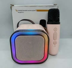 Mini parlante portatil bluetooth Lector Memoria USB + 2 Microfonos Karaoke en internet