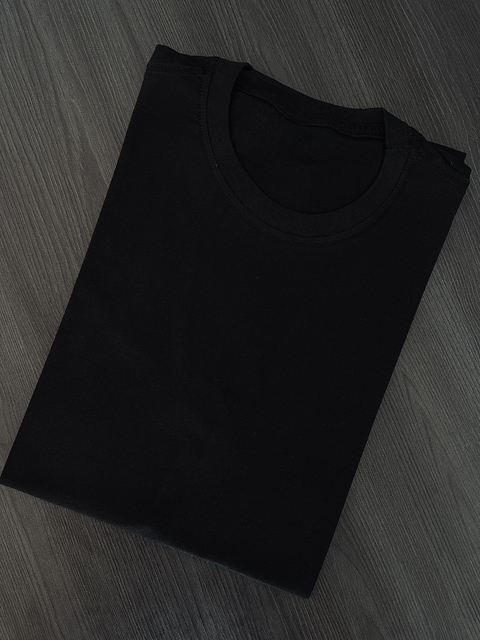 Camiseta Basic Preta