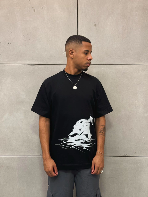 Camiseta SA Cracked - Preta - Oversized