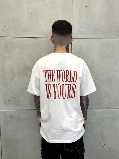 Camiseta The World is Yours - Branca- Regular Premium