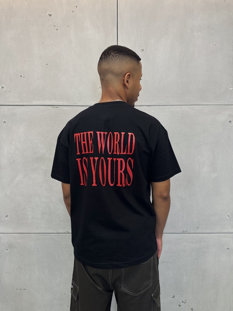 Camiseta The World is Yours - Preta - Regular Premium