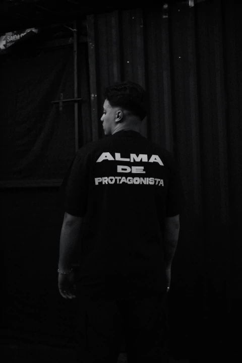 Camiseta Alma de Protagonista - Preta - comprar online