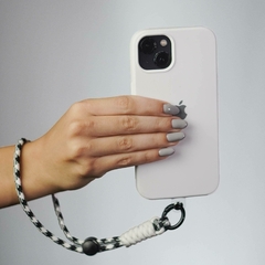 Leash Pop Migs | Branco na internet