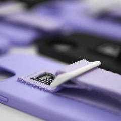 Handle Case Migs | iPhone 13 Pro na internet