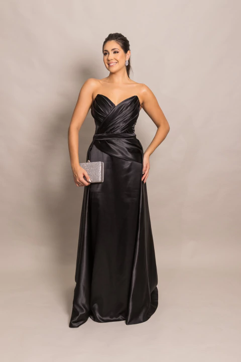 Vestido Tomara que Caia com Capa Removível Preto Brenda - comprar online