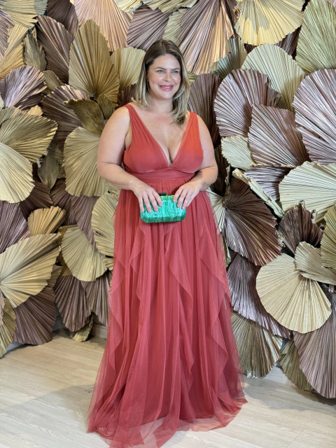 Vestido Longo em Tule PLUS SIZE Terracota Ciça