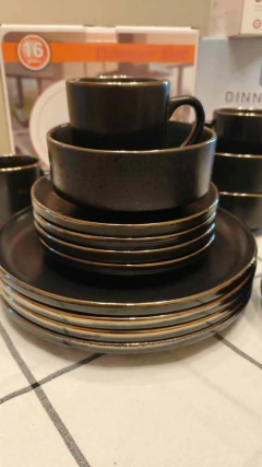 JUEGO VAJILLA X16 PIEZAS CAROLINA en internet