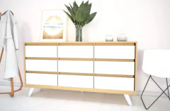 Cómoda Nórdica 9 Cajones + 2 Mesas de Luz Nórdica 1 Cajón + Respaldo Exa 1,60