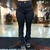 Calça feminina Levi's 726 High Rise Bootcut na cor preta, com corte bootcut e cintura alta, exibida de frente.