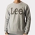 Moletom masculino cinza mescla da marca Lee, com logo em destaque na parte frontal.
