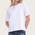 Camiseta branca feminina da marca Zenz Western, com mangas curtas e corte moderno.