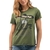 Camiseta feminina Zenz Western com estampa de tequila e elementos mexicanos, em tom verde.