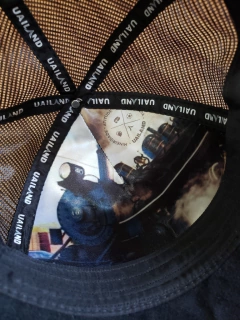 Boné - brasão uailand - azul/caramelo na internet