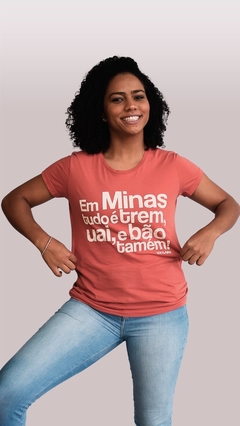 Baby look EM MINAS TUDO É UAI, TREM E BÃO TAMÉM | Cor ferrugem - UAILAND